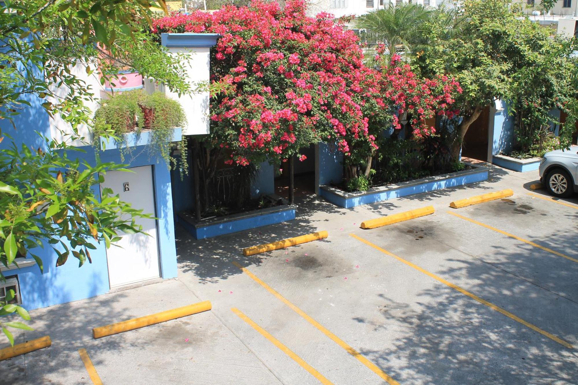 Hotel Hacienda Del Viejo มาตาโมรอส ภายนอก รูปภาพ