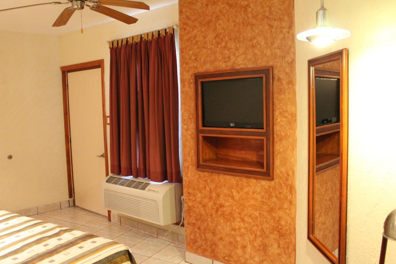 Hotel Hacienda Del Viejo มาตาโมรอส ภายนอก รูปภาพ